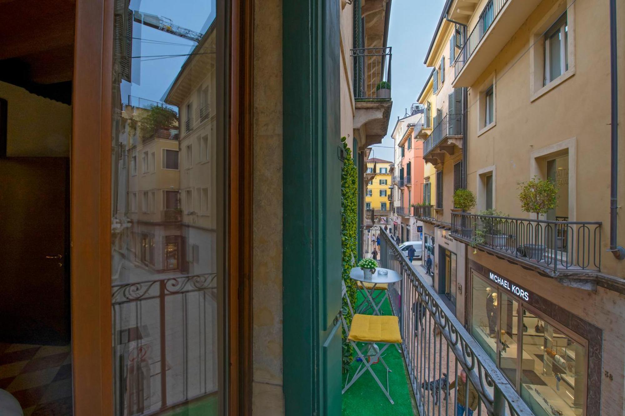 Palace Home Mazzini Verona Center 1 Exterior foto